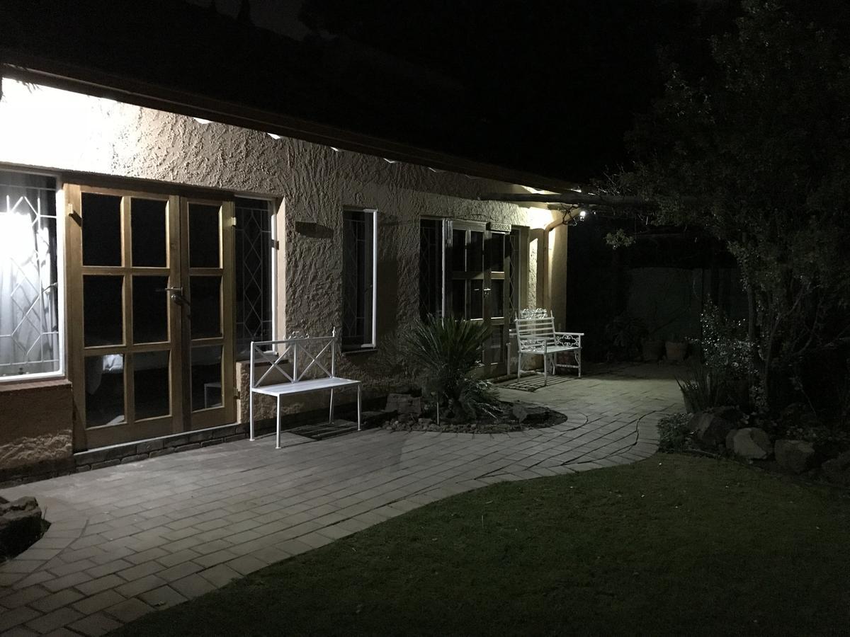 Celtis Lane Guest House Boksburg Exterior foto